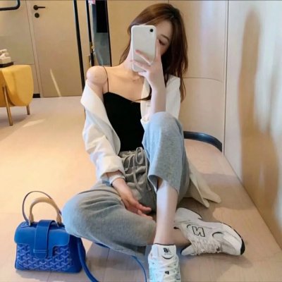 哭泣的鹦鹉